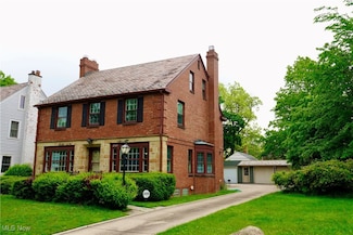 2323 Miramar Blvd, University Heights, OH 44118