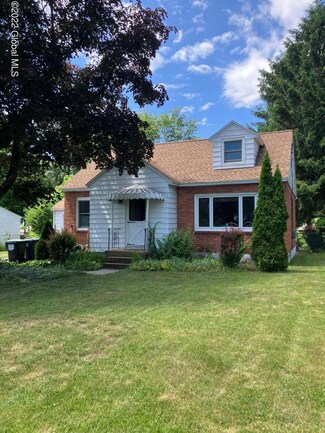 209 Lansing Rd S, Schenectady, NY 12304