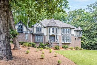 5460 Lichenhearth Ct, Stone Mountain, GA 30087