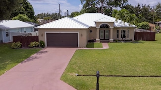 232 SE Verada Ave, Port Saint Lucie, FL 34983