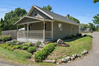 35 Crescent Rd, North Weymouth, MA 02191