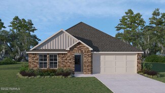 105 Still Lake Dr, Duson, LA 70529