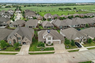 813 Glen Crossing Dr, Celina, TX 75009