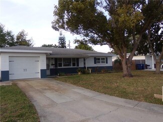 9749 49th Ave N, Saint Petersburg, FL 33708