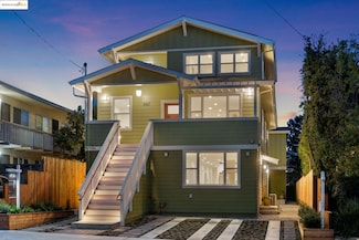 667 Alcatraz Ave, Oakland, CA 94609