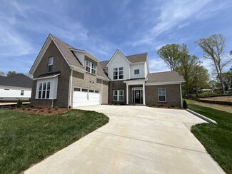 7235 Richvale Dr, Fairview, TN 37062