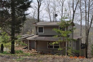 2805 Dixie Bend Rd, Burnside, KY 42519
