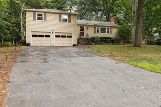 4 Mcmahon Rd, Bedford, MA 01730