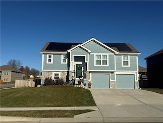 4002 NE 79th Terrace, Kansas City, MO 64119