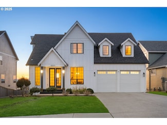1641 NW Juneau Ct, Camas, WA 98607