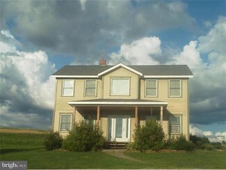 186 Neiderhiser Rd, Mount Pleasant, PA 15666