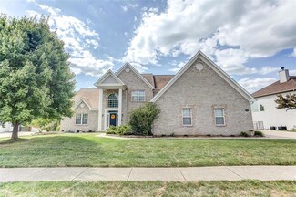 7429 Lonewolf Ct, Fairview Heights, IL 62208