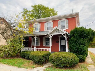 15 N Washington St, Muncy, PA 17756