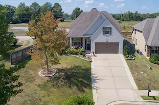 218 Avalon Ln, Oxford, MS 38655