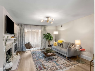 5300 Keller Springs Rd Unit 1062, Dallas, TX 75248