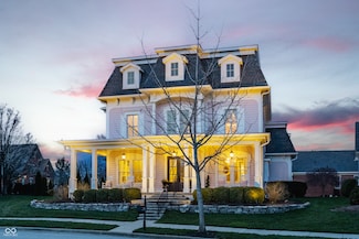 12813 Chapel Square St, Carmel, IN 46032