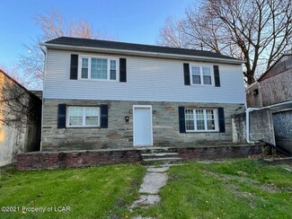 160 S Main St, Pittston, PA 18640