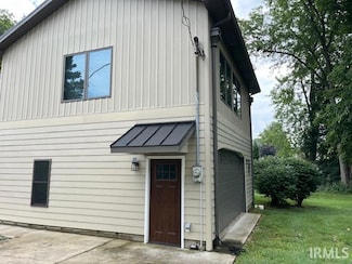 6688 Outer Gray St, Newburgh, IN 47630