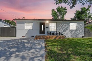 7711 Hope St, Hollywood, FL 33024