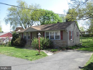 6223 Blue Grass Ave, Harrisburg, PA 17112