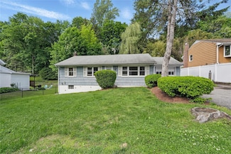 49 Pine Ave, Ossining, NY 10562