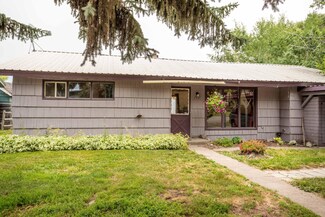 414 4th Ave SW, Ronan, MT 59864