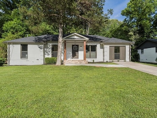 4002 Lindsey Dr, Decatur, GA 30035