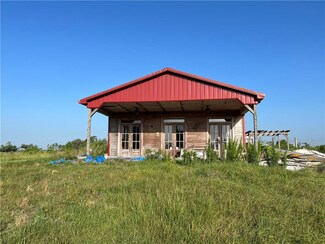 7323 Choupique Rd, Sulphur, LA 70665