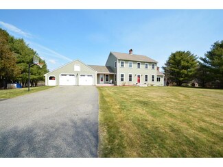 4 Carriage Way, Durham, NH 03824