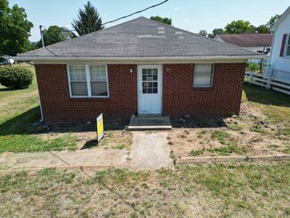 190 Houff Rd, Weyers Cave, VA 24486