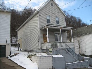 989 Bellview St, Creighton, PA 15030