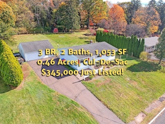 233 Oak Ridge Dr, Middletown, CT 06457