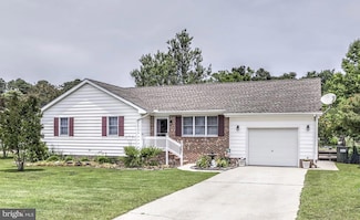 7267 Olga Dr, Chincoteague Island, VA 23336