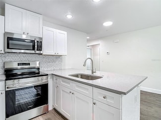 326 S Grosse Ave Unit 1, Tarpon Springs, FL 34689