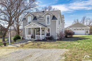801 Washington St, Oskaloosa, KS 66066