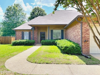 623 Chambord Dr, Brandon, MS 39042
