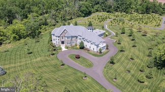 3 Tines Field Path, Newtown, PA 18940