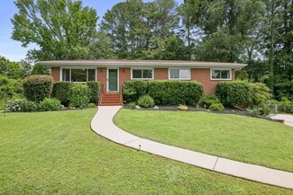388 Talcott Cir NW, Marietta, GA 30064