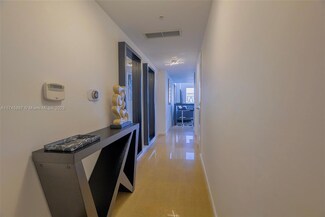 41 SE 5th St Unit 2011, Miami, FL 33131