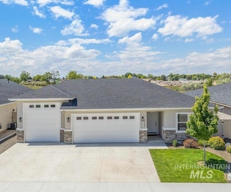 3705 S Julianite Ave, Nampa, ID 83686