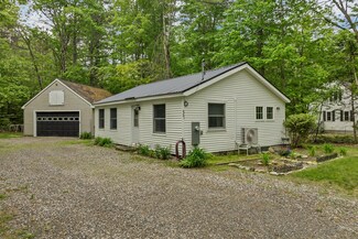 37 Kennedy Dr, North Waterboro, ME 04061