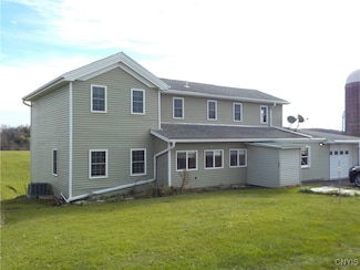 10846 Baker Rd, Cato, NY 13033