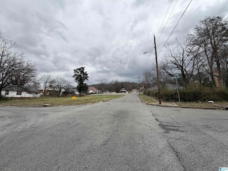 19 W 24th St Unit 11-12, Anniston, AL 36201