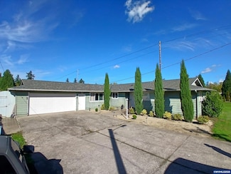 4995 Auburn Rd NE, Salem, OR 97301