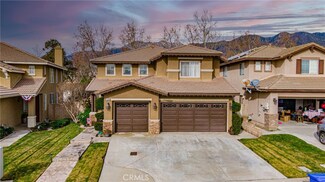 5584 Hunt Club Dr, Fontana, CA 92336