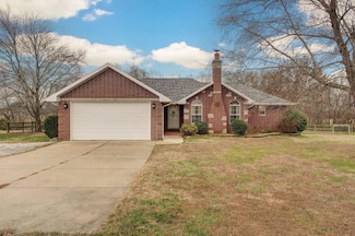 1070 Rosedale Rd, Nixa, MO 65714