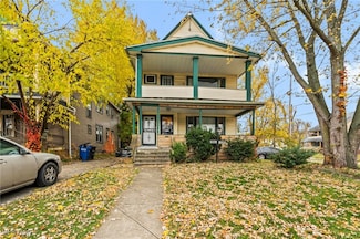 9904 Parkgate Ave, Cleveland, OH 44108