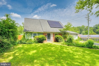 2818 Spiral Ln, Bowie, MD 20715
