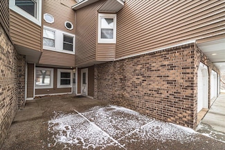 1872 Southpointe Terrace Unit W1872, Saint Paul, MN 55122