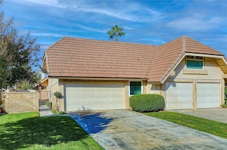 27139 Rio Prado Dr, Valencia, CA 91354